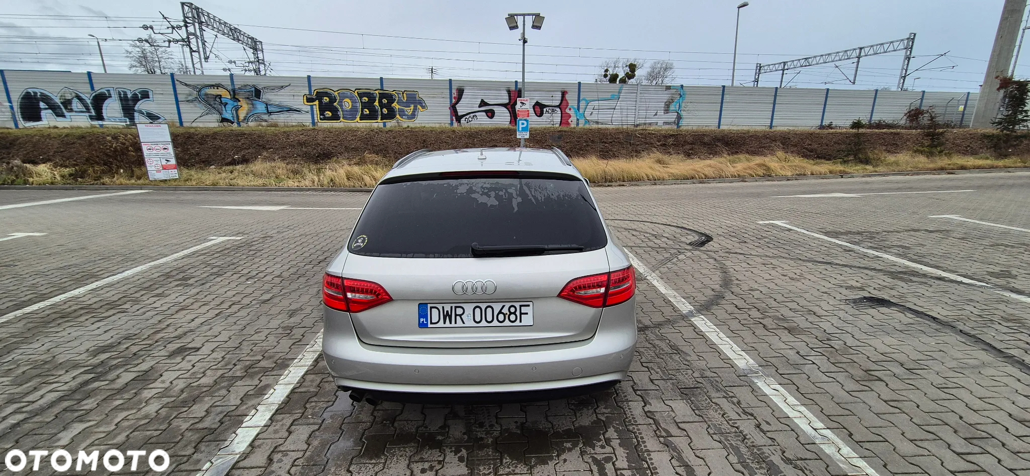 Audi A4 Avant 2.0 TDI 116g DPF Attraction - 10