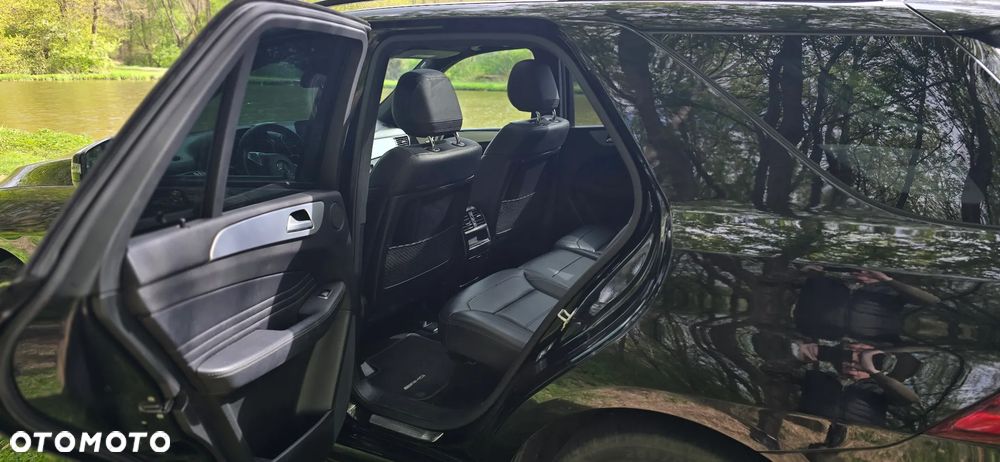 Mercedes-Benz GLE 250 d 4-Matic - 13