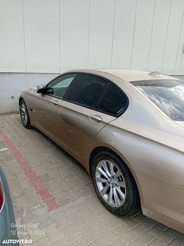 BMW Seria 7 730d - 9