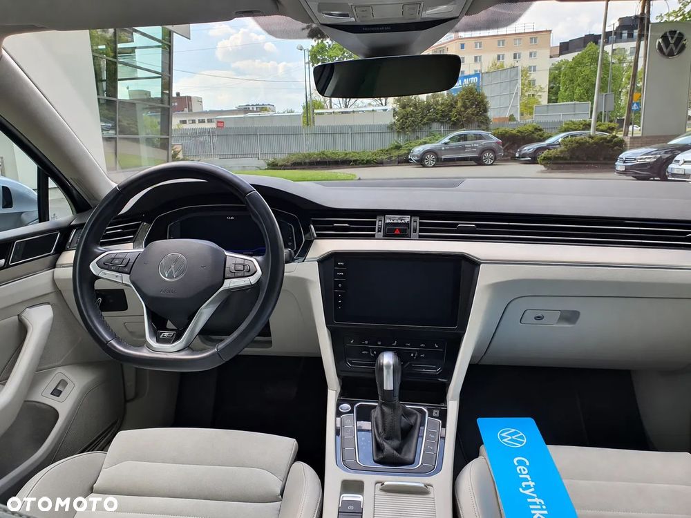 Volkswagen Passat 2.0 TSI Elegance DSG - 6