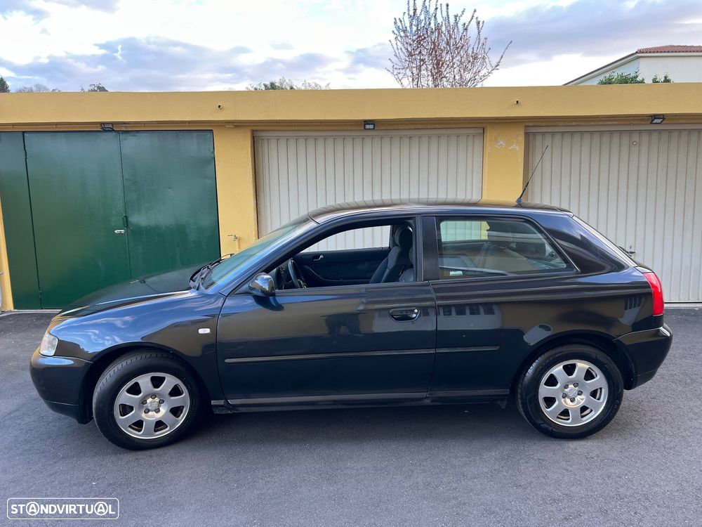 Audi A3 1.6 Ambiente - 10