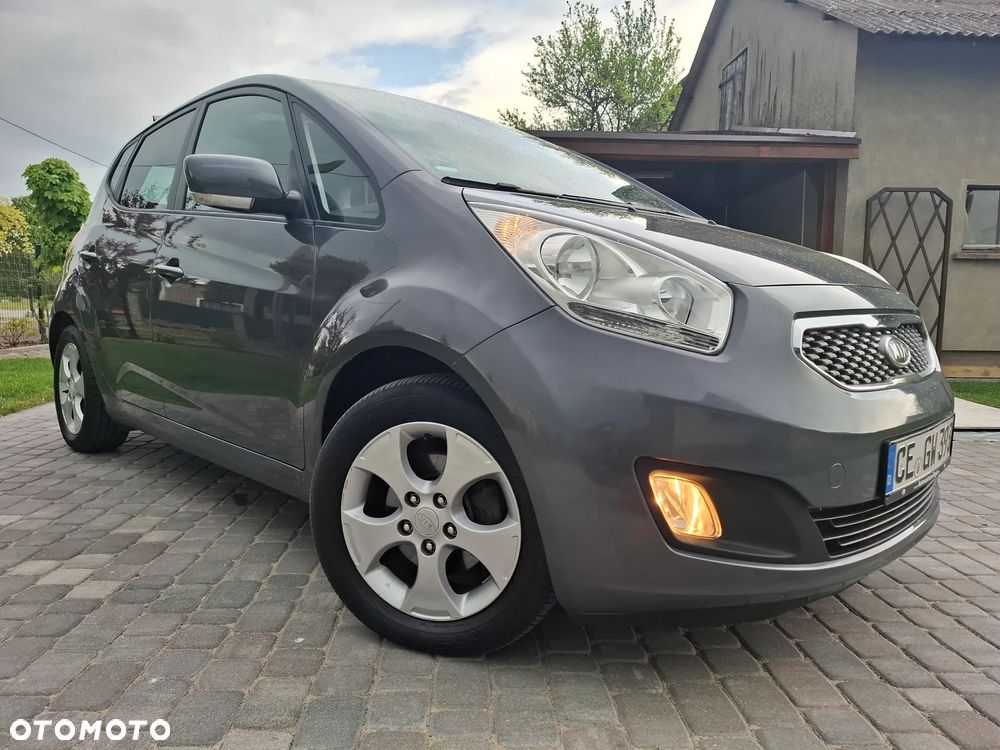 Kia Venga - 9