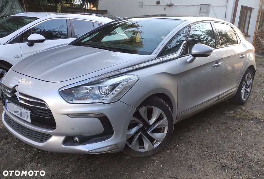 Citroën DS5 - 1