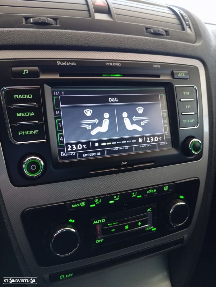 Skoda Octavia Break 1.6 TDi Elegance Pack - 8