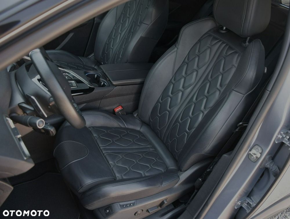 Peugeot 3008 1.6 PureTech Hybrid PHEV GT S&S EAT8 - 11