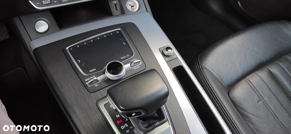 Audi Q5 2.0 TDI Quattro Design S tronic - 16