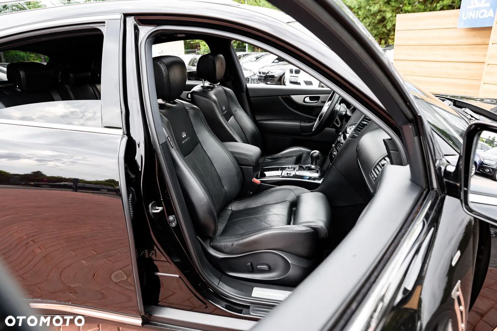 Infiniti FX FX30d AWD GT Premium - 26