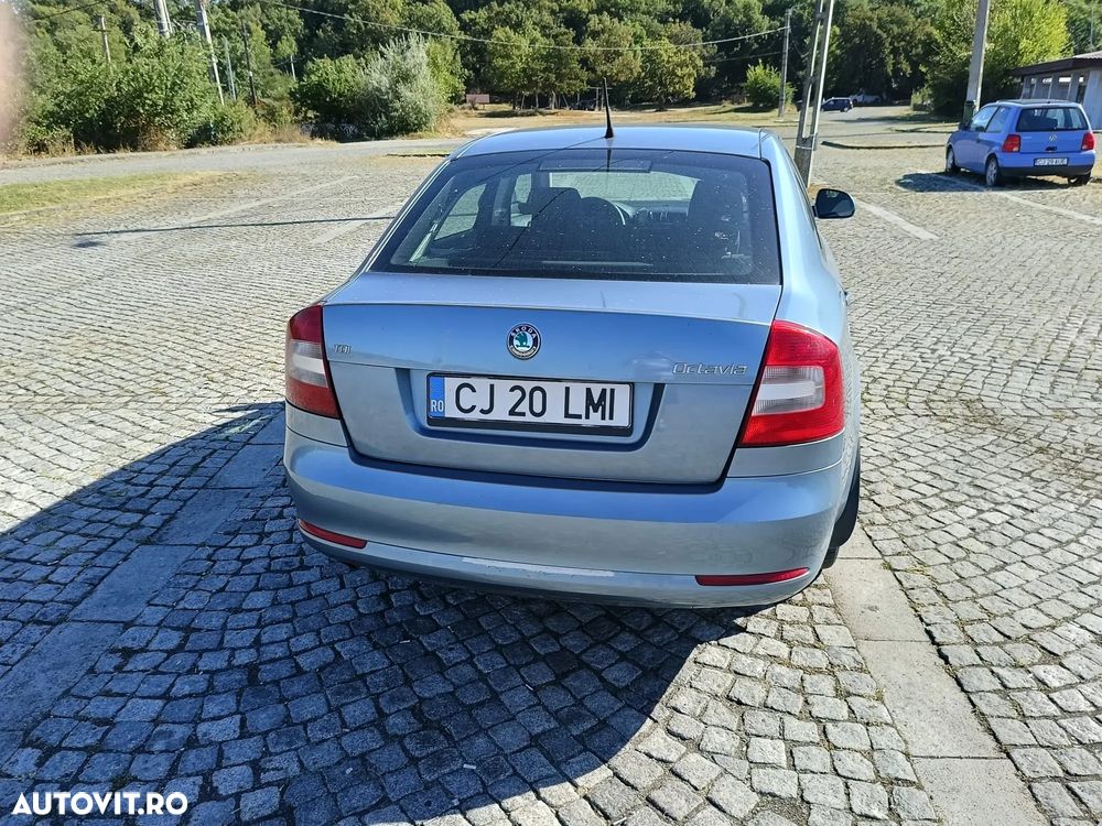 Skoda Octavia 1.6 TDI Ambiente - 6