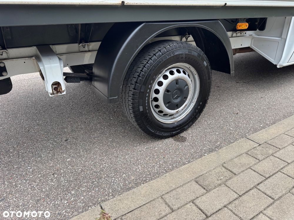 Mercedes-Benz Sprinter - 18
