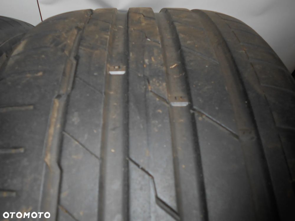 OPONY 245/40R19 HANKOOK VENTUS S1 EVO3  DOT 1622 7.2MM - 3