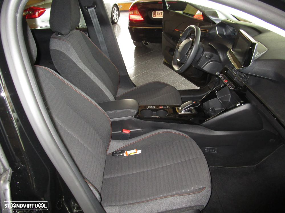 Peugeot e-208 50 kWh Allure Pack - 20