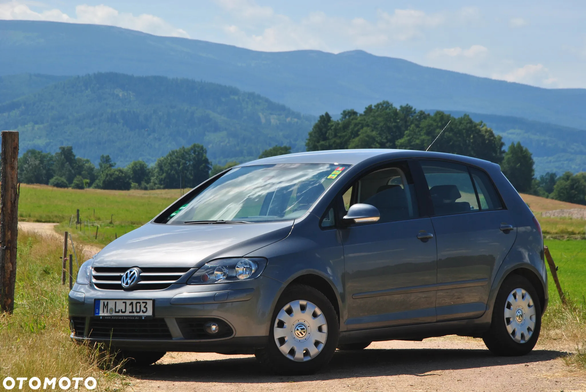 Volkswagen Golf Plus 1.6 FSI Comfortline - 11