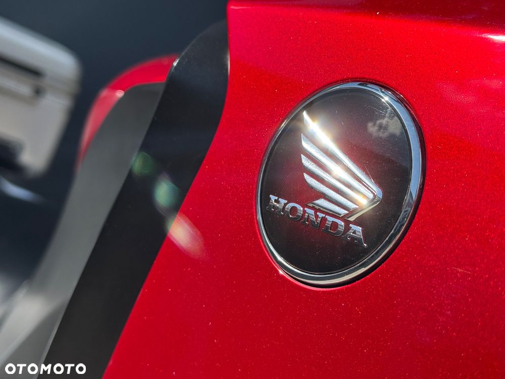 Honda VFR - 20
