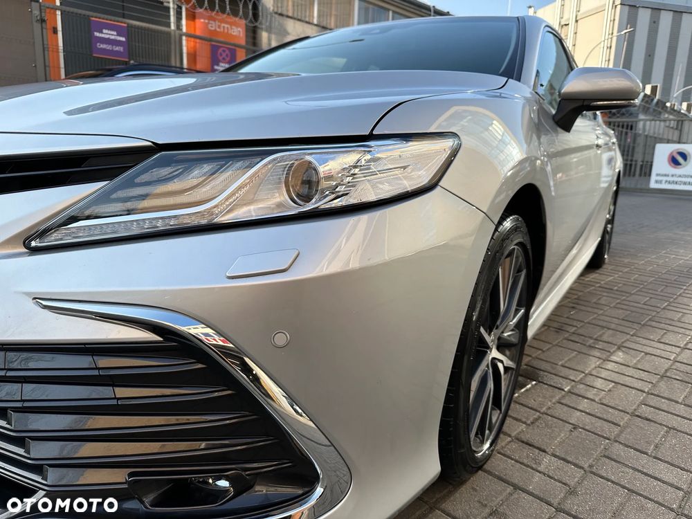 Toyota Camry 2.5 Hybrid Executive CVT - 1