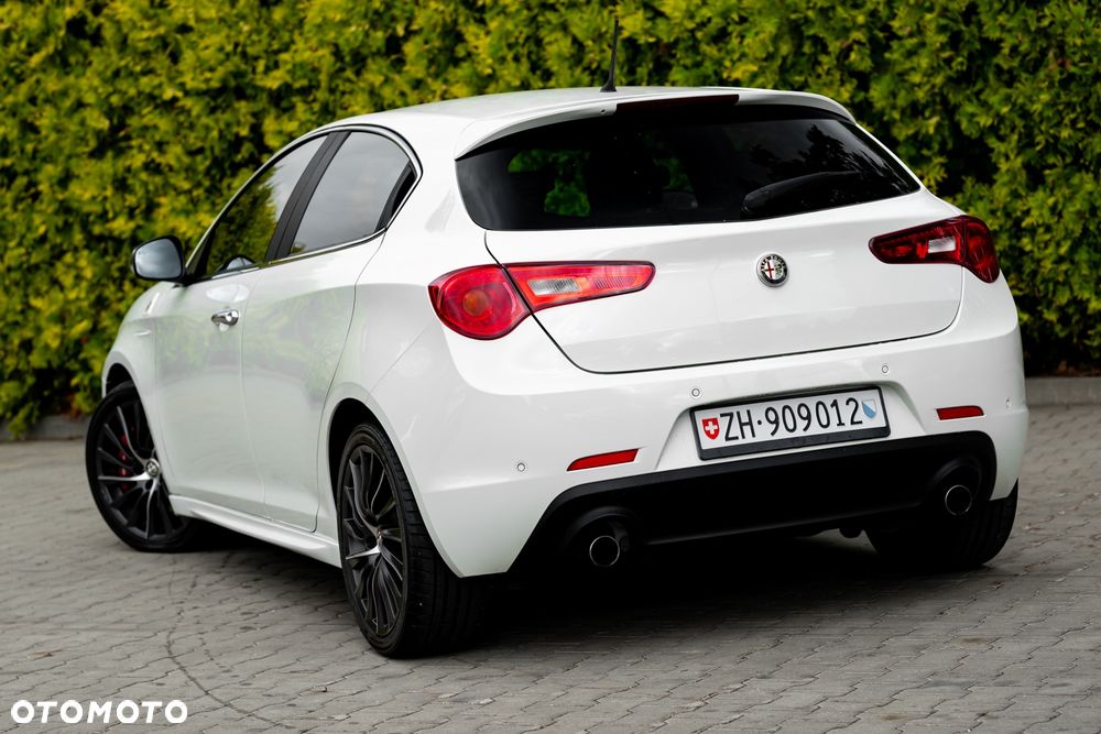 Alfa Romeo Giulietta - 9