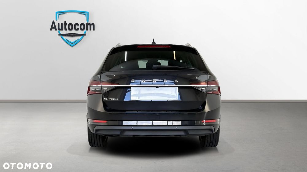 Skoda Superb 2.0 TDI SCR Ambition DSG - 4