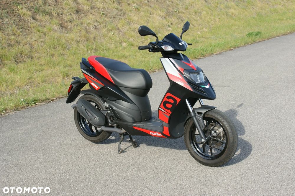 Aprilia SR - 2