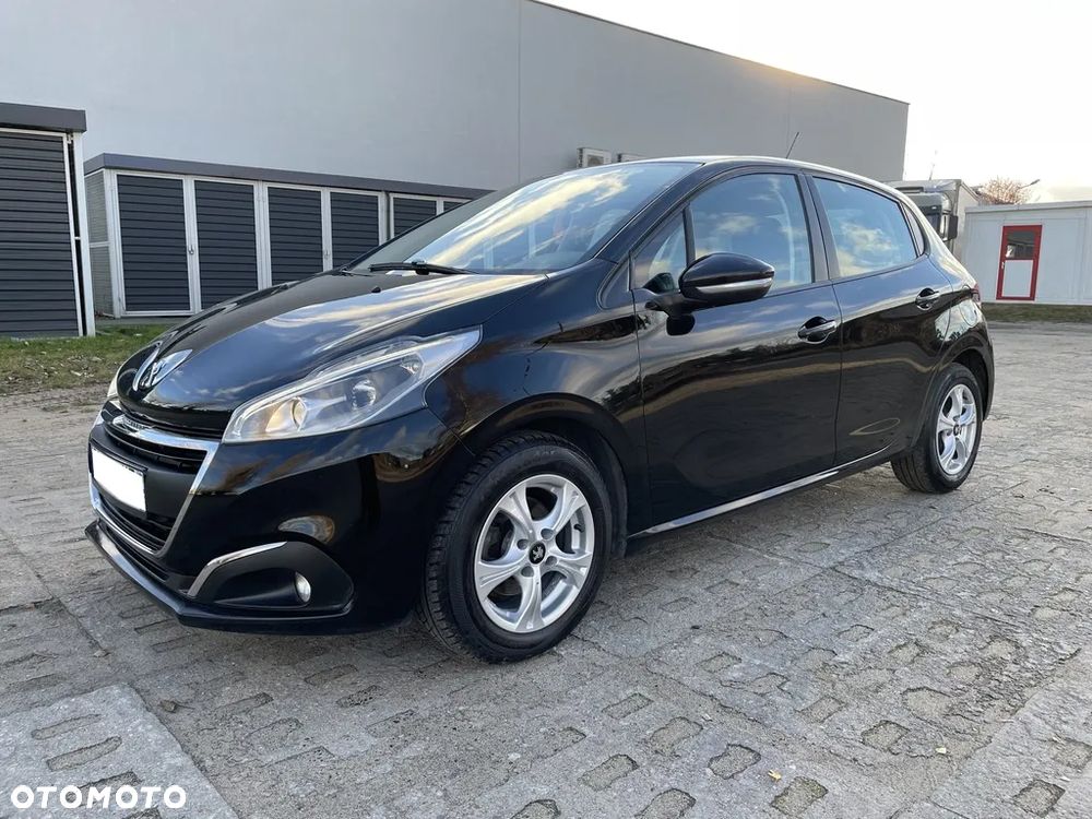 Peugeot 208 BlueHDi 100 Active - 1