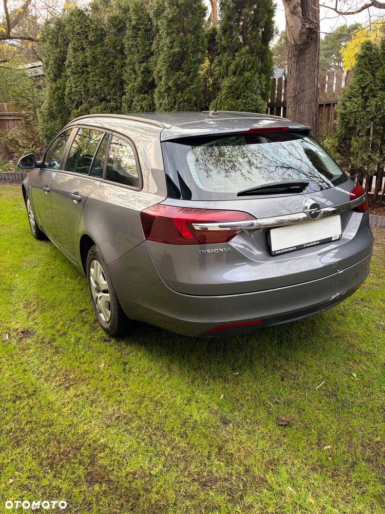 Opel Insignia - 8
