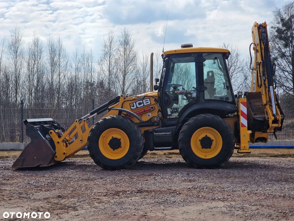 JCB 4CX - 5