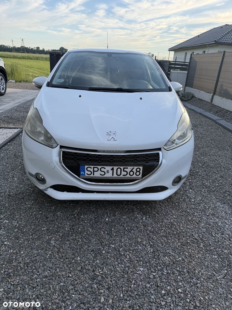 Peugeot 208 - 7