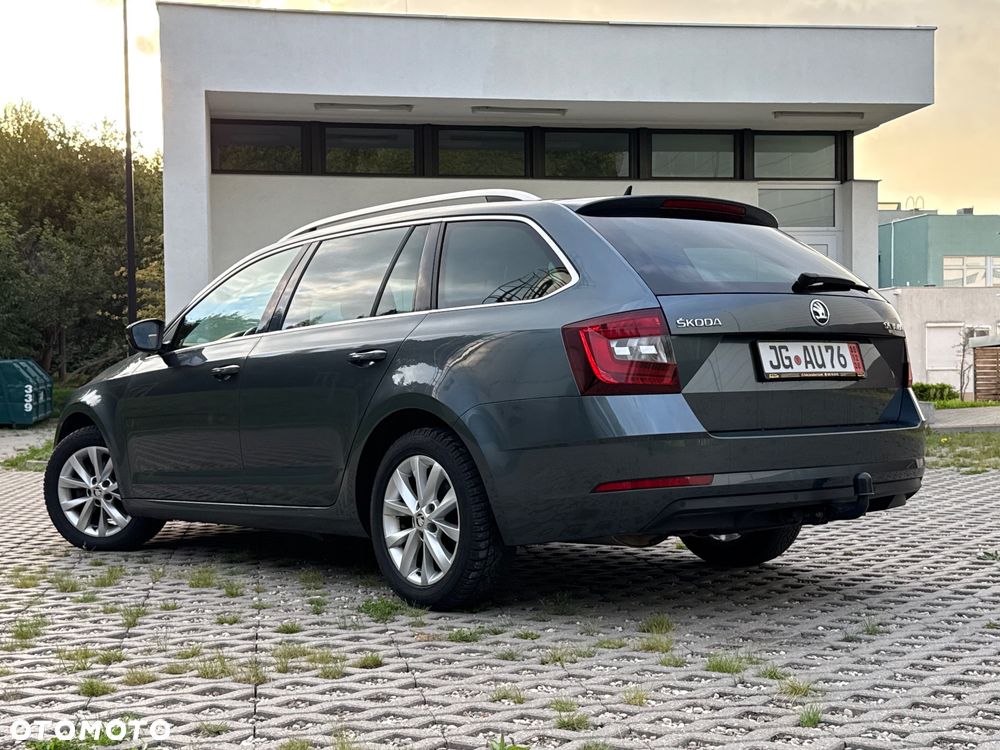 Skoda Octavia 2.0 TDI Green tec DSG Elegance - 8