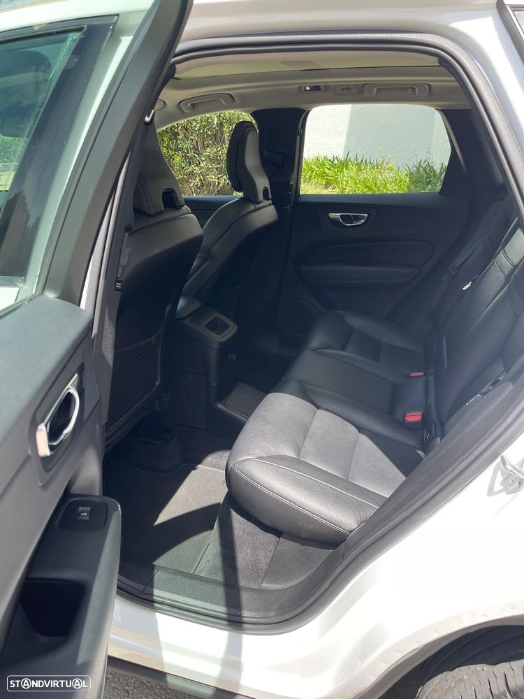 Volvo XC 40 - 5
