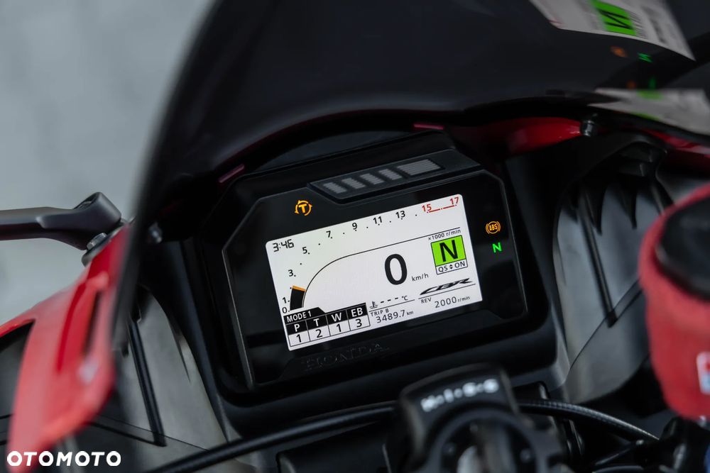 Honda CBR - 16