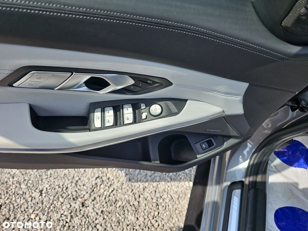 BMW M3 Competition xDrive sport - 13
