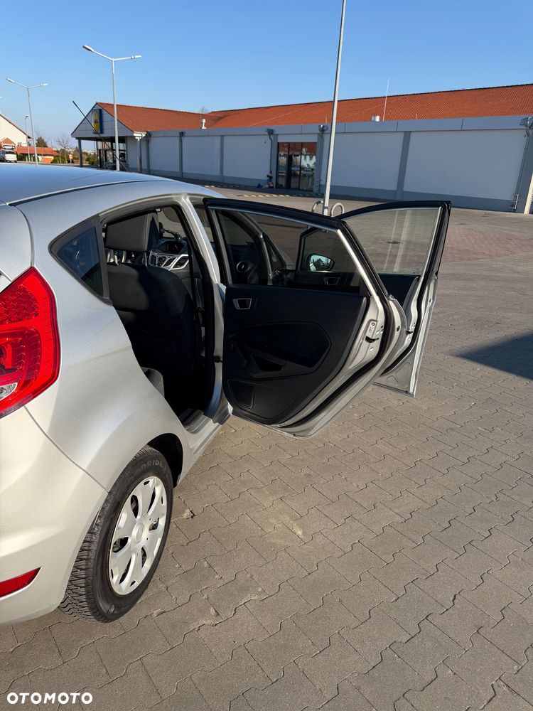 Ford Fiesta 1.25 Trend EU5 - 8