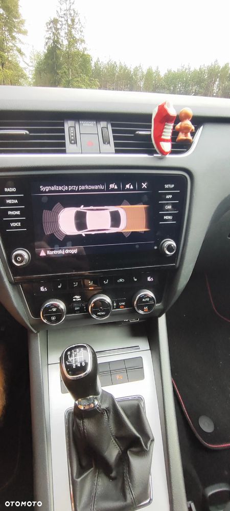 Skoda Octavia 1.5 TSI ACT Ambition - 11