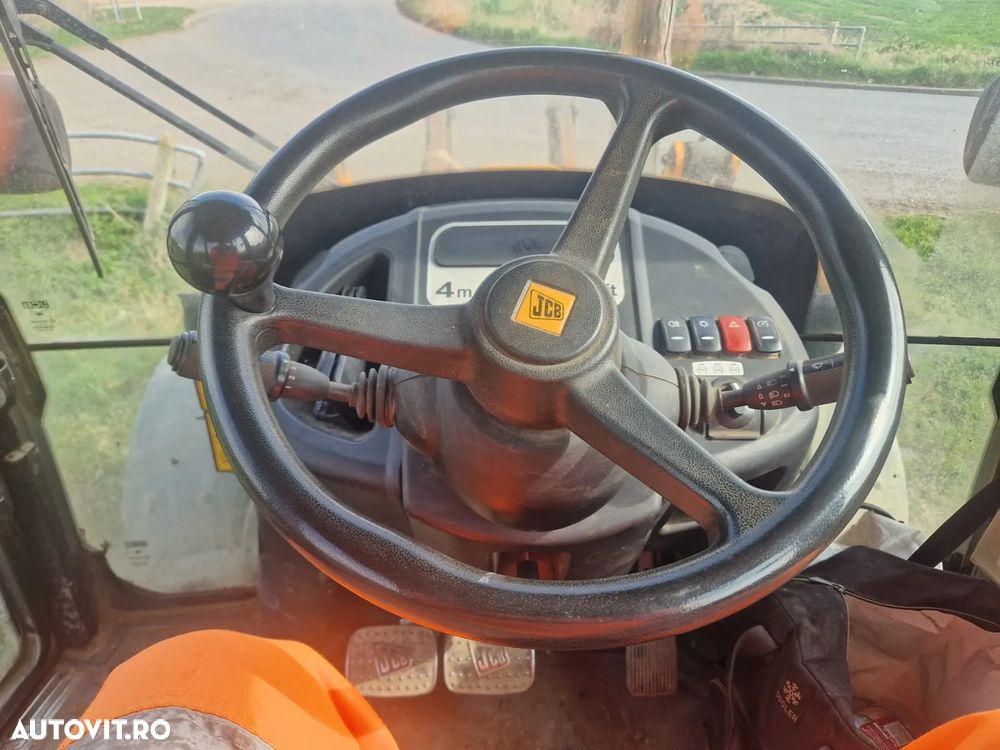 JCB 3CX SM - 13