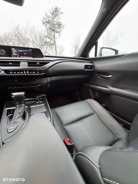 Lexus UX 250h GPF F Impression 2WD - 2