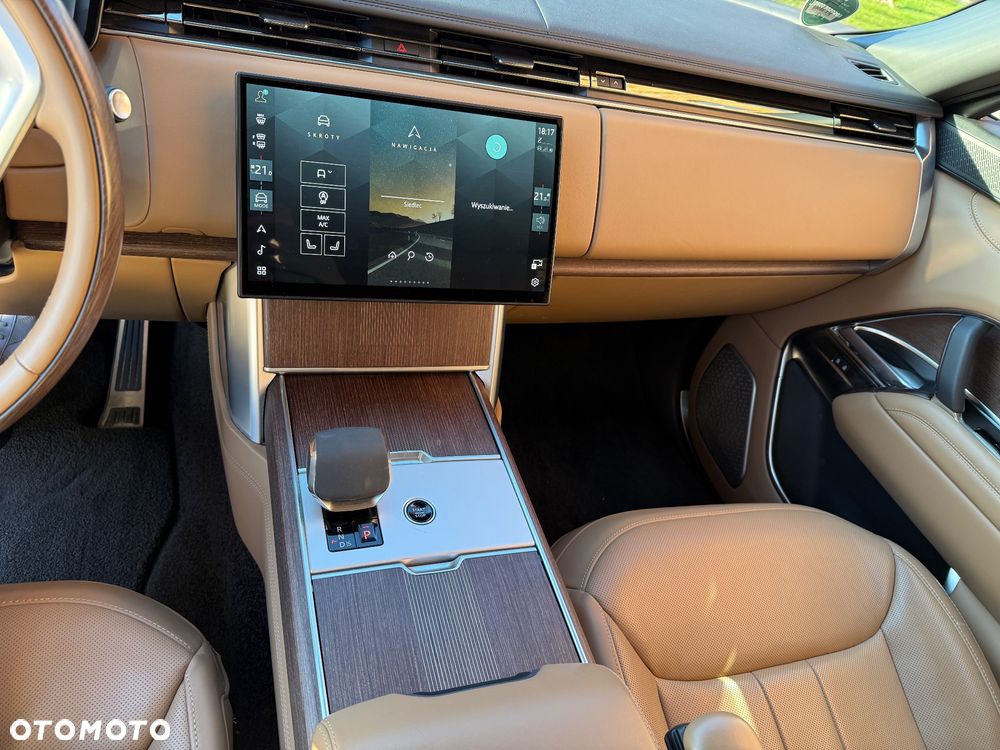 Land Rover Range Rover 4.4 V8 P535 Autobiography - 7