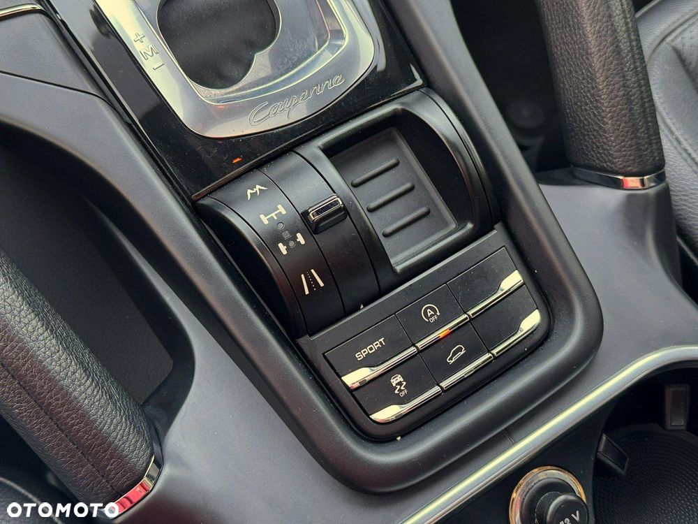 Porsche Cayenne S Tiptronic S - 34