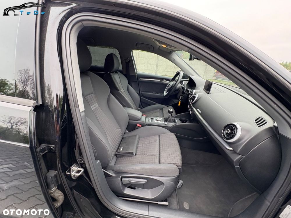 Audi A3 Sportback 2.0 TDI clean diesel Ambiente - 32