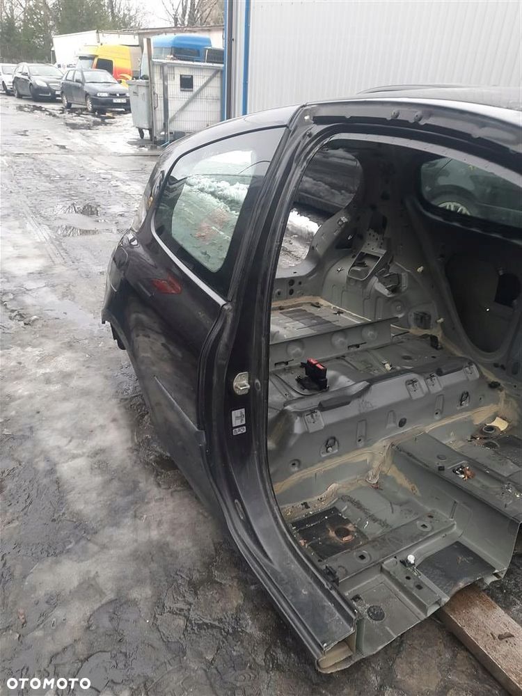Błotnik tył prawy ćwiartka Renault Clio III  3 DRZWI 2005-2012 - 3