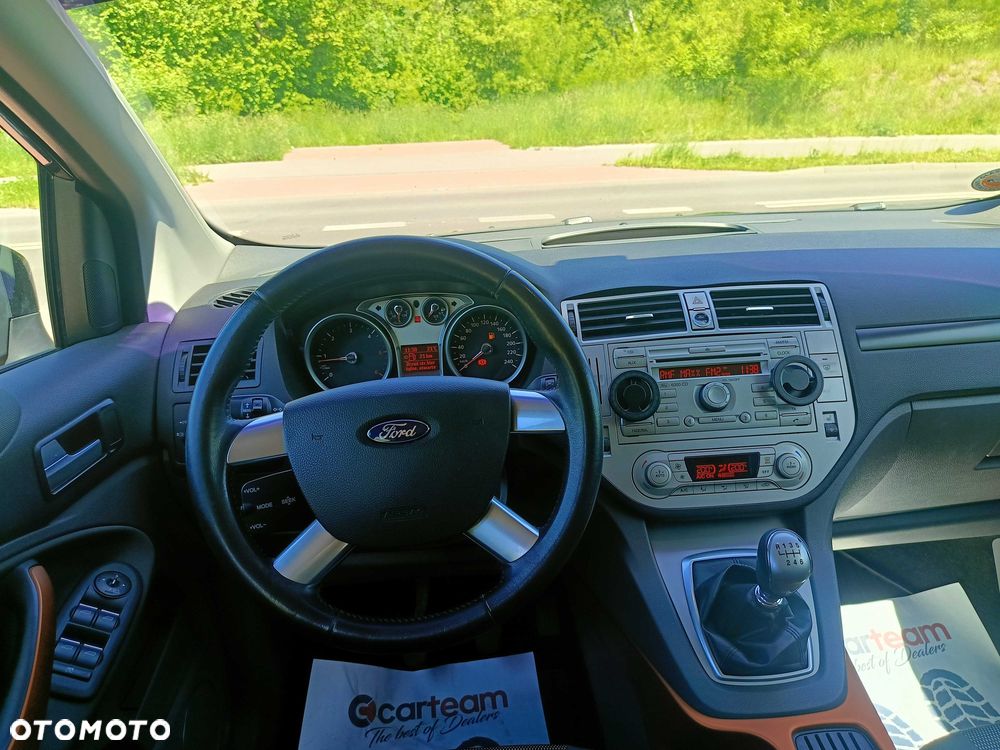Ford Kuga - 6