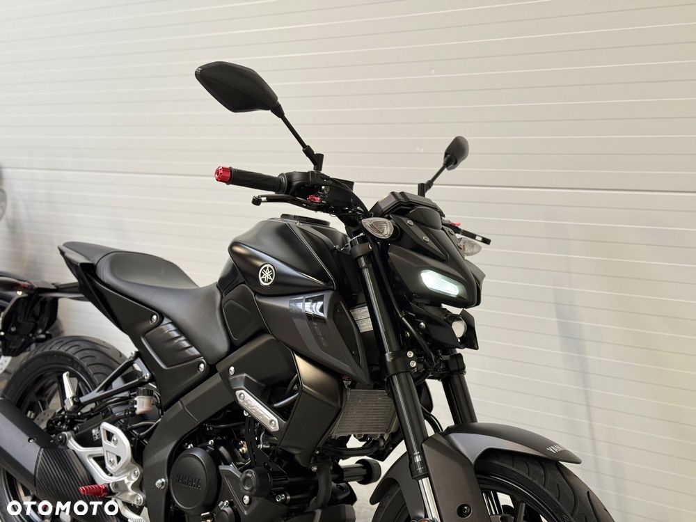 Yamaha MT - 8