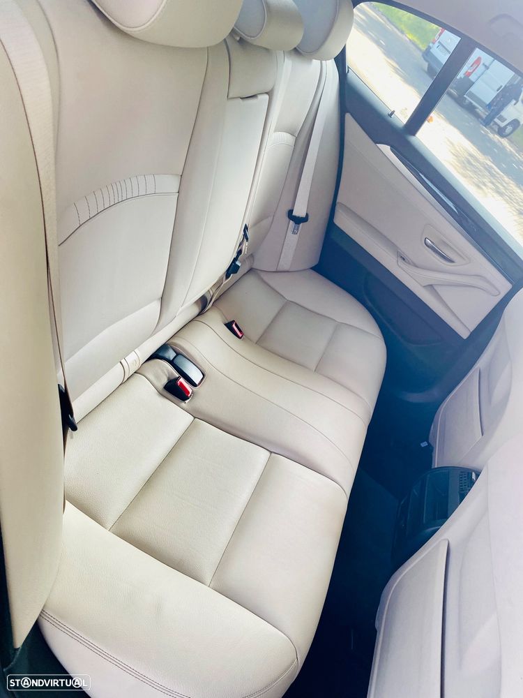 BMW 520 d Line Luxury Auto - 6