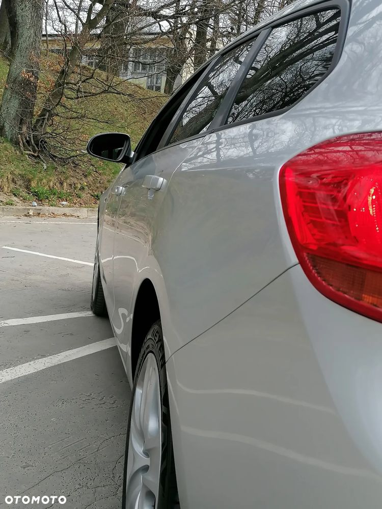 Opel Astra 1.4 Turbo - 4