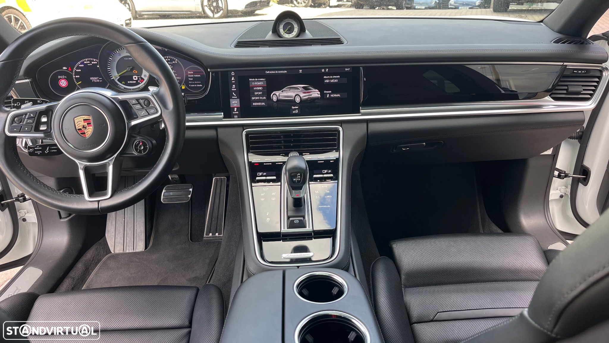 Porsche Panamera Sport Turismo 4 E-Hybrid - 6