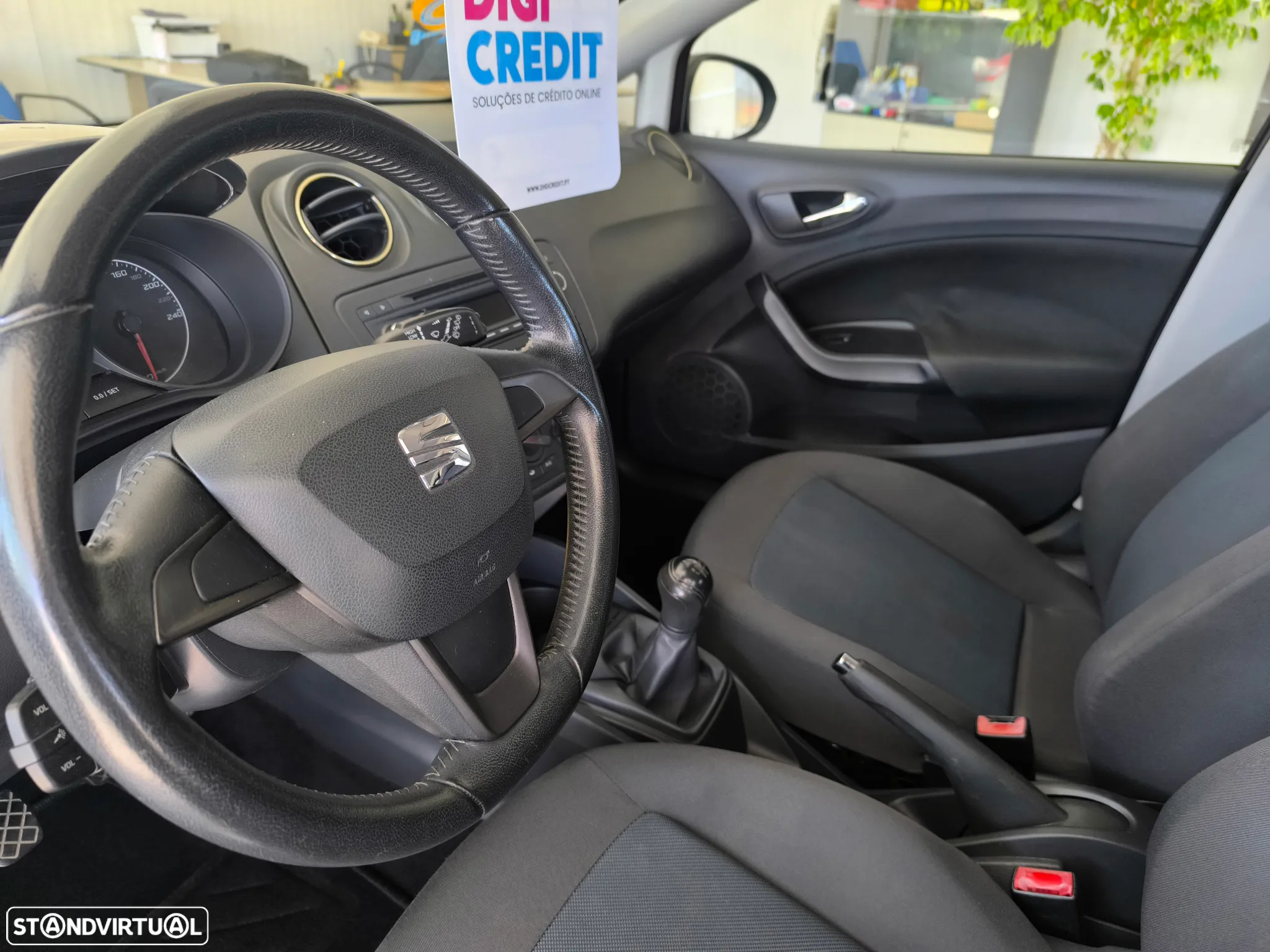 SEAT Ibiza 1.2 12V I-Tech - 10