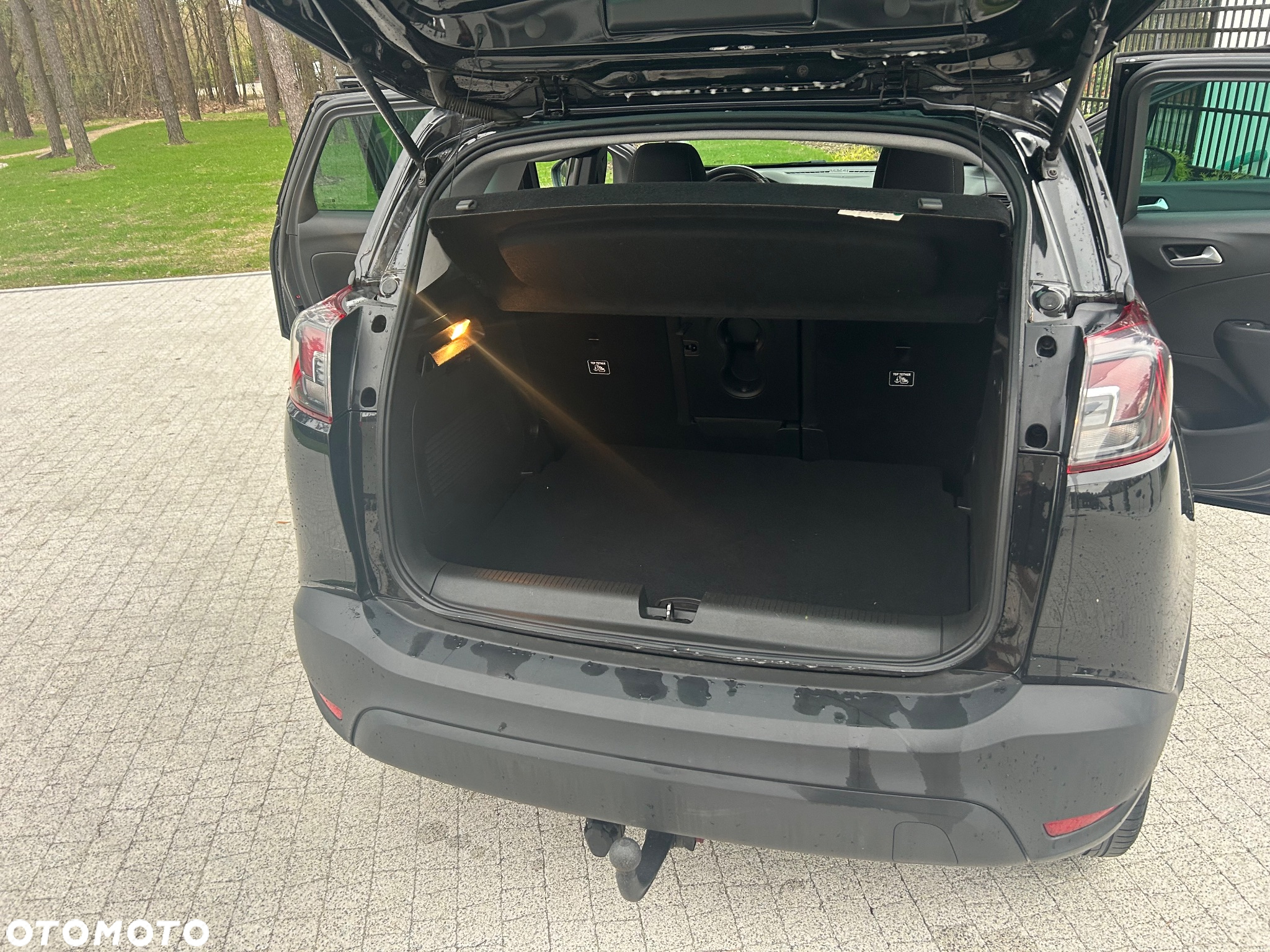 Opel Crossland X - 13