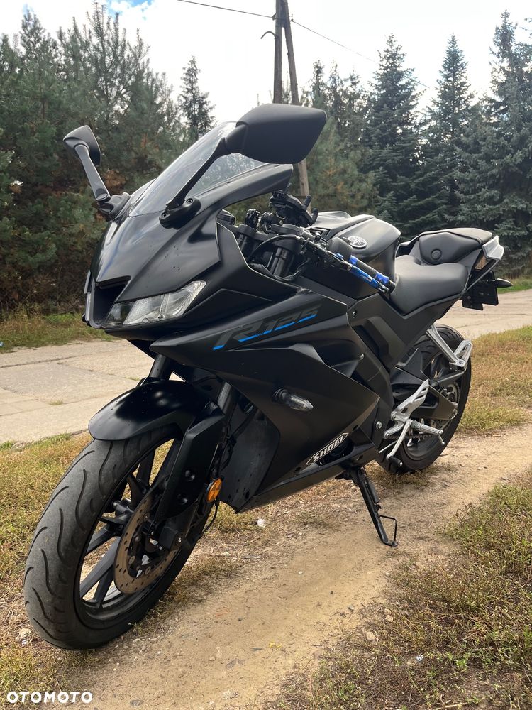 Yamaha YZF - 2