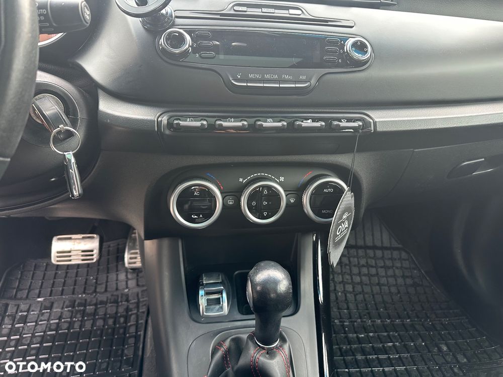 Alfa Romeo Giulietta 1.4 TB MultiAir Distinctive TCT - 20
