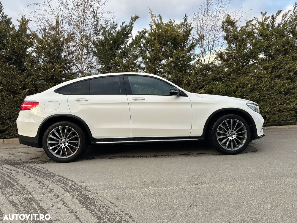 Mercedes-Benz GLC 250 4MATIC 9G-TRONIC AMG Line - 4