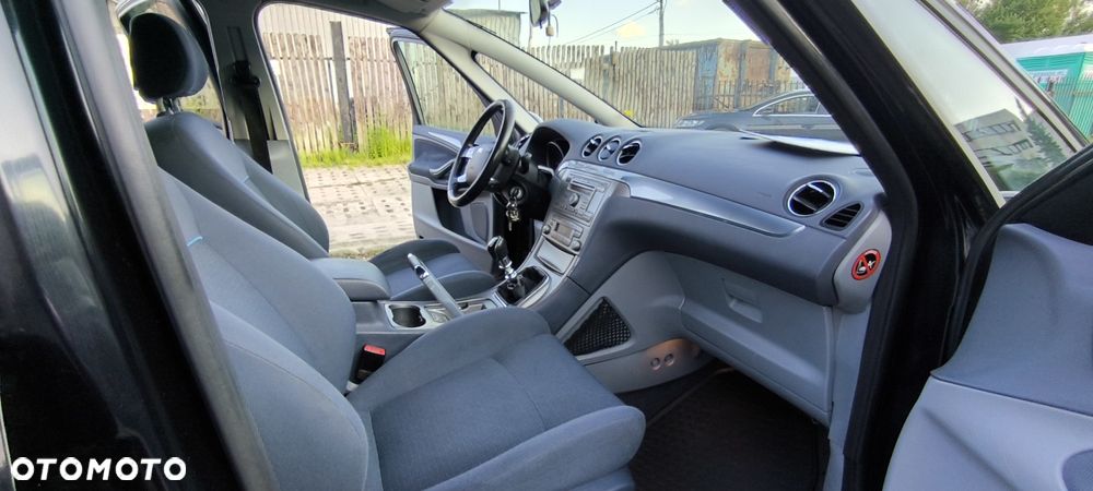 Ford S-Max - 5