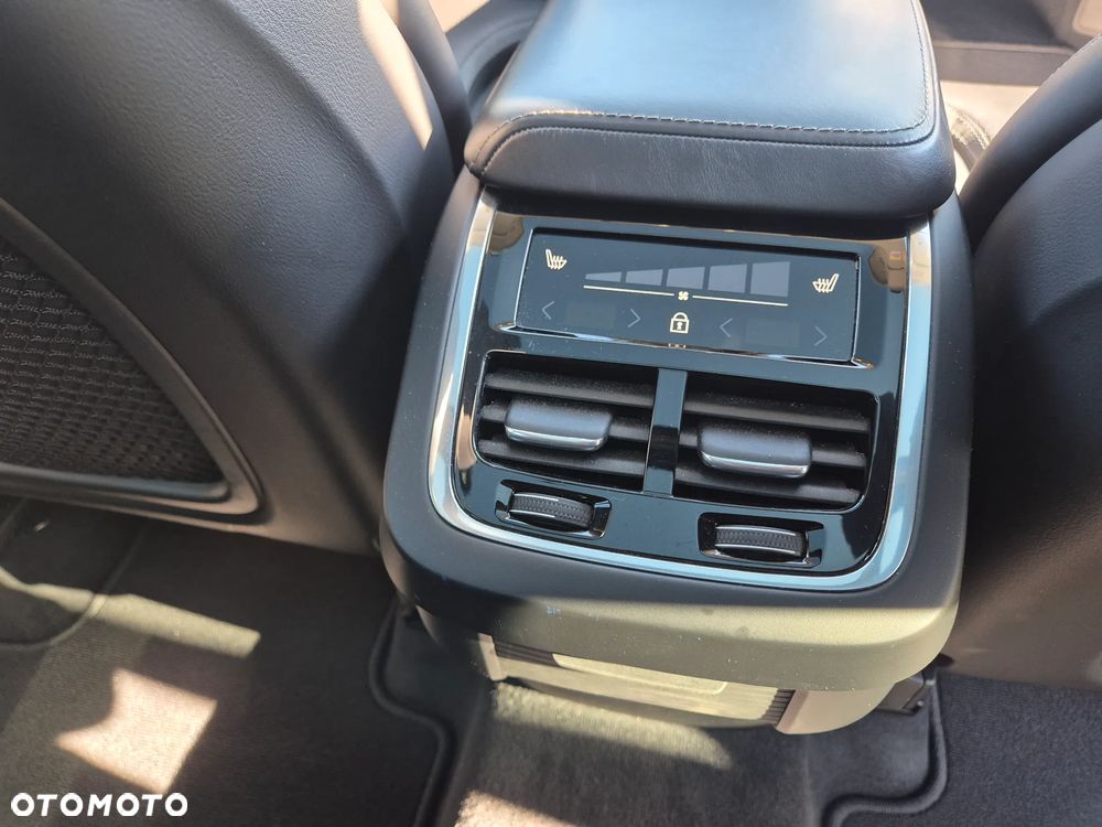 Volvo XC 60 D4 Geartronic Inscription - 39