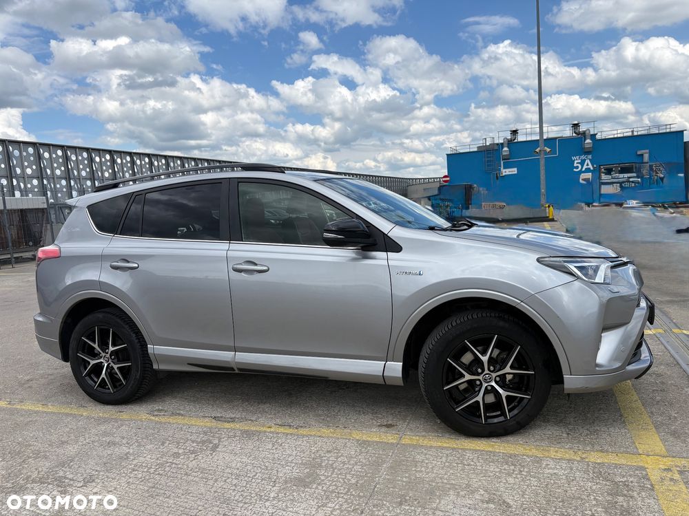 Toyota RAV4 Hybrid Selection 4x4 - 1